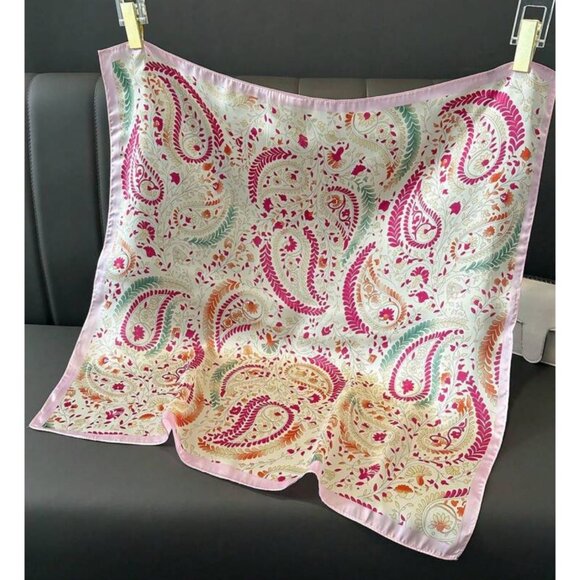 ✨Luxury Silky Square Scarf Pink Magenta Beige Paisley Vintage Print Wrap Stylish - Picture 4 of 5